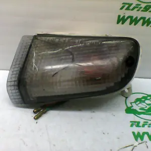Foto de Intermitente delantero izquierdo Honda Yupi 90 referencia 322-20-31965 foto 5