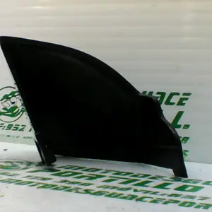 Foto de Embellecedor de chasis Vespa LX 50 2T referencia 321-20-28515 foto 5