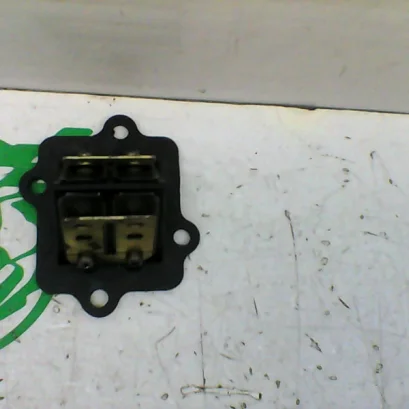Foto de Caja de laminas Yamaha Jog 1 50 referencia 311-21-39206