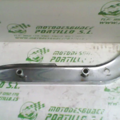 Foto de Embellecedor lateral derecho Keeway Superlight 125 referencia 7-17-13537