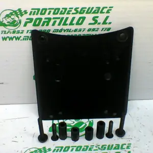 Foto de Soporte baúl Yamaha TRICITY 125I referencia 307-21-35618 foto 2