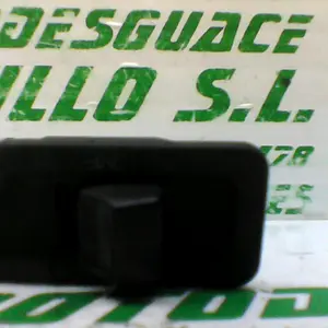 Foto de Interruptor de luz corta Kymco Scout 50 referencia 196-18-23713 foto 1