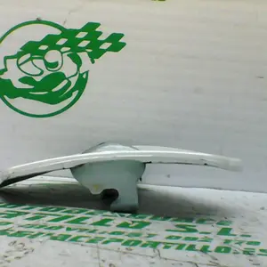 Foto de Puerta depósito gasolina Piaggio FLY 125 3V referencia 456-22-41250 foto 2