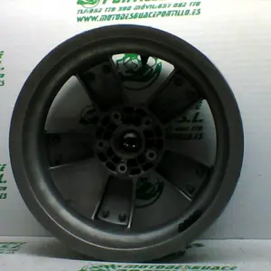 Foto de Llanta trasera Vespa GT 200 L referencia 138-22-34511
