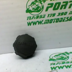Foto de Tapón de deposito de gasolina Derbi RAMBLA 300 referencia 123-18-29160 foto 2