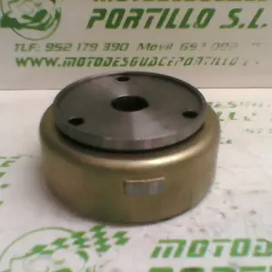 Foto de Plato magnetico Keeway Superlight 125 referencia 7-17-13600 foto 3