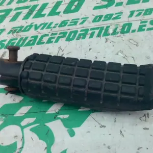 Foto de Reposapies trasero derecho Honda CB 750 referencia 346-23-47470 foto 2