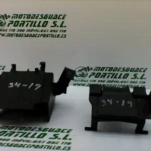 Foto de Caja batería Honda Dylan 125 referencia 80-23-44267 foto 6