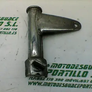 Foto de Embellecedor de horquilla derecha Honda CB 450 DX referencia 300-19-45505 foto 7