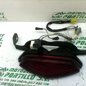 Foto de Piloto trasero Suzuki V Strom 650 referencia 144-19-21170 foto 4