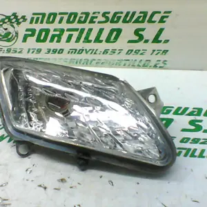 Foto de Intermitente delantero izquierdo Yamaha XMAX 250 referencia 213-19-37411 foto 7