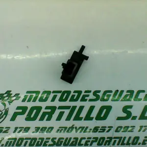 Foto de Sensor de embrague Suzuki Marauder 125 referencia 46-19-17624 foto 3