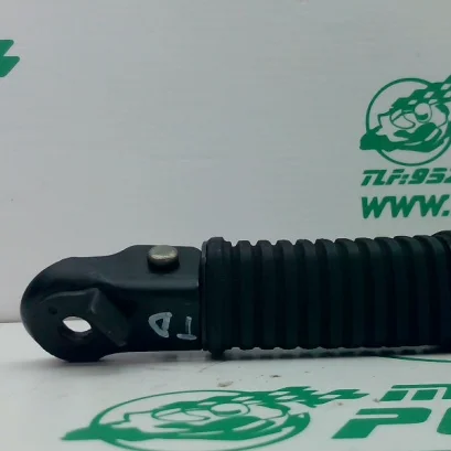 Foto de Reposapies trasero derecho Yamaha SR-250 referencia 237-21-38871