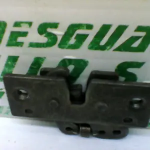 Foto de Cerradura del asiento Derbi Predator 50 referencia 138-18-23506 foto 2