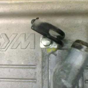 Foto de Tapa de balancines Sym CITYCOM 300 I referencia 246-19-23003 foto 4
