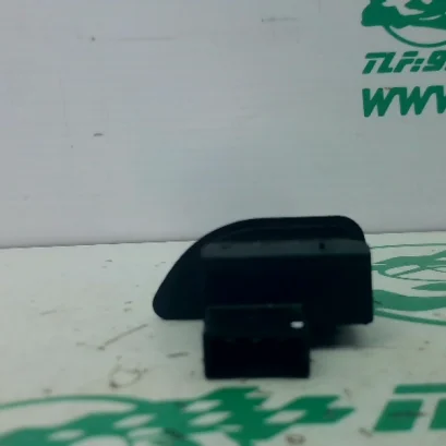 Foto de Interruptor de intermitente Piaggio liberty 125 i 2023 referencia 60-26-49261
