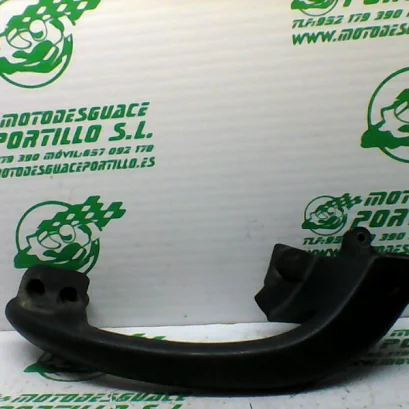 Foto de Asidero izquierdo Piaggio X9 500 referencia 31-16-36066