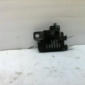 Foto de Sensor de freno trasero Sym JOYMAX 300I referencia 305-21-31716 foto 3