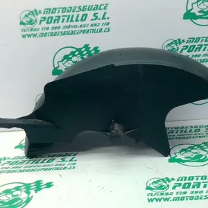 Foto de Guardabarro trasero Yamaha XMAX 250I referencia 283-22-37642 foto 3