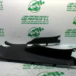 Foto de Carcasa bajo asiento Kymco super dink 300 i referencia 113-23-43388 foto 2