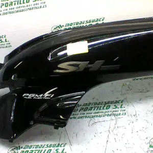 Foto de Carcasa lateral trasera izquierda Honda SH 125 referencia 343-20-27435 foto 2