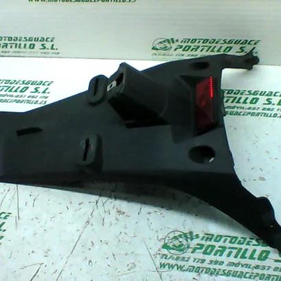 Foto de Portamatricula Sym CITYCOM 300 I referencia 246-19-22949