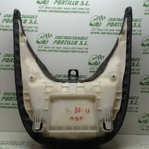 Foto de Asiento trasero Honda Forza 250 referencia 234-18-15882 foto 1