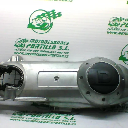 Foto de Tapa de cárter Derbi RAMBLA 250 referencia 304-20-27200