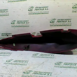 Foto de Carcasa lateral trasera izquierda Keeway RKV 125 referencia 326-22-42270 foto 1