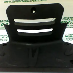 Foto de Tapa batería Peugeot tweet 125 referencia 419-22-40536 foto 4