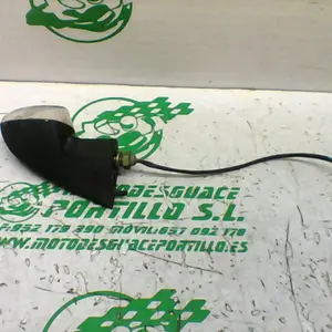 Foto de Intermitente trasero izquierdo Keeway RKV 125 referencia 326-22-42329 foto 4