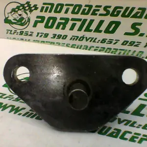 Foto de Estribera izquierda Hyosung Aquila 250 referencia 78-19-19242 foto 2