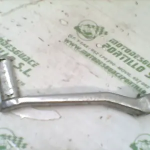 Foto de Pedal de cambio Suzuki GS 500 E referencia 122-16-10576