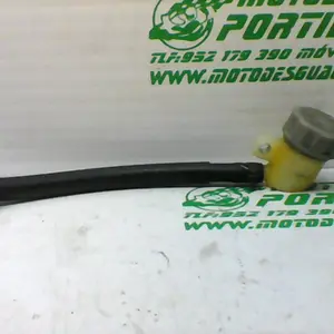 Foto de Depósito del líquido de frenos Honda Pcx 125 referencia 181-23-46234 foto 6