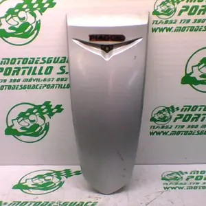 Foto de Embellecedor del frontal Piaggio FLY 125 4T referencia 441-21-36071 foto 3