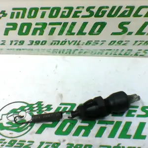 Foto de Sensor de freno trasero Suzuki GS-500-F referencia 166-19-21521