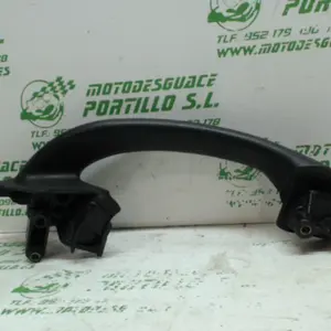 Foto de Agarradera derecha Piaggio X9 125 referencia 67-17-6443