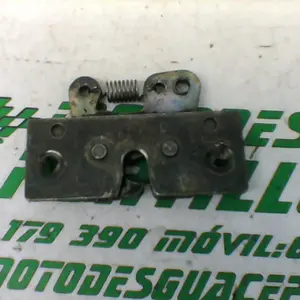 Foto de Cerradura del asiento Peugeot Speedfight 1 50 referencia 109-18-23347 foto 2