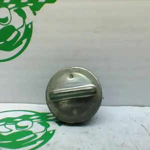 Foto de Tapón de deposito de gasolina Honda SH 125 referencia 58-22-33813 foto 3