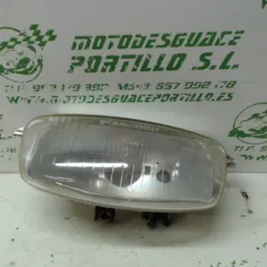 Foto de Faro delantero Piaggio ZIP Aire 2T 1 50 referencia 60-16-35696 foto 8