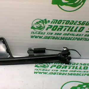 Foto de Patilla lateral Honda SH MODE referencia 413-21-32568 foto 3