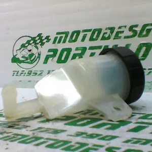 Foto de Depósito del líquido de frenos BMW F 800 ST referencia 312-19-28755 foto 5