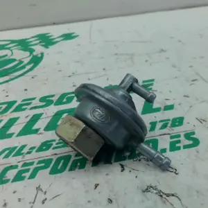 Foto de Grifo gasolina Peugeot Tweet 50 4T referencia 164-23-45623 foto 3