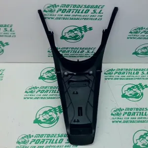 Foto de Portamatricula Benelli MACIS referencia 324-22-39747 foto 3
