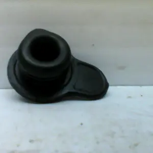 Foto de Tapón bote expansor Yamaha DT-80-2T referencia 186-17-30581 foto 2