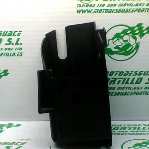 Foto de Caja batería Yamaha X MAX 125 referencia 304-21-31462