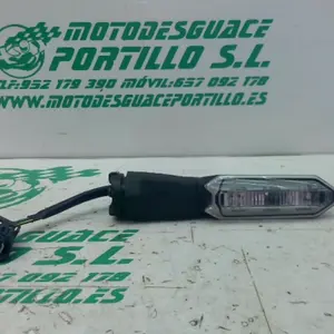 Foto de Intermitente delantero izquierdo Kawasaki Z 900 referencia 6-24-47511 foto 4
