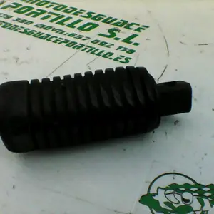 Foto de Reposapies delantero izquierdo Honda CB 450 DX referencia 277-18-18495 foto 4