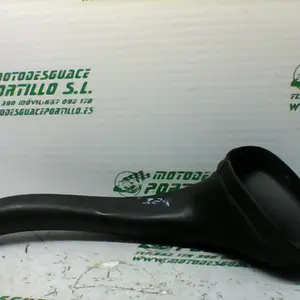 Foto de Entrada de aire BMW F 800 ST referencia 312-19-24284 foto 5