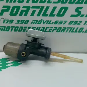 Foto de Grifo gasolina Yamaha YBR 125 referencia 124-22-35458